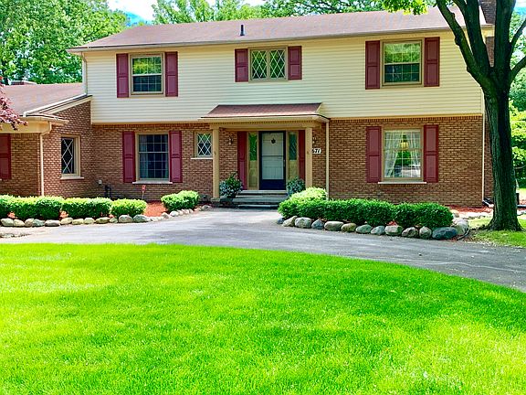 5th image of 9671 Island Dr