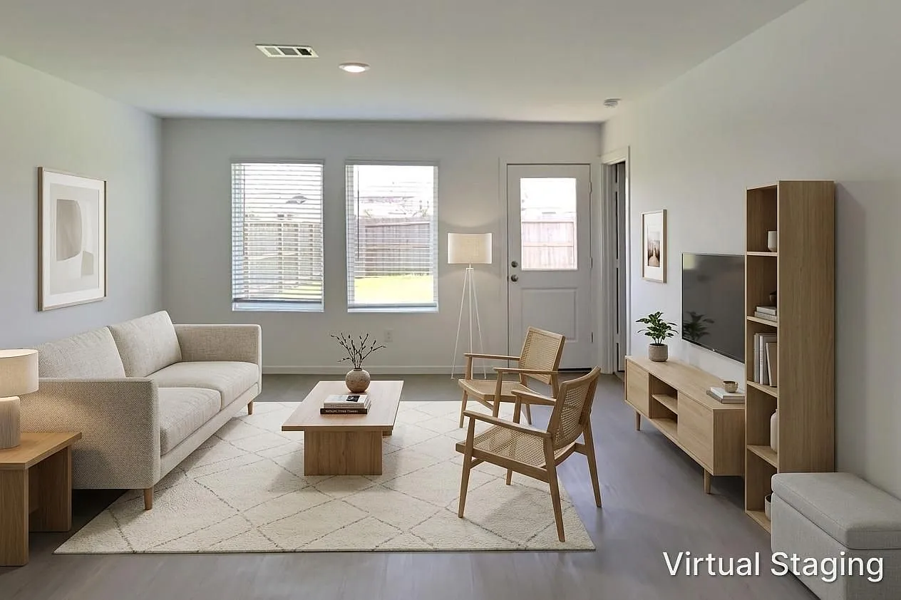 3 bed, 2.0 bath, 1451 sqft, $1,495 — Photo 3
