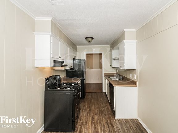 5th image of 4490 Helene Rd