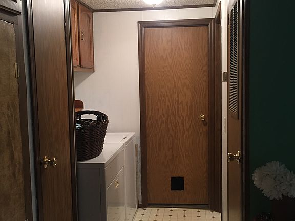 Hall leading to spare bed