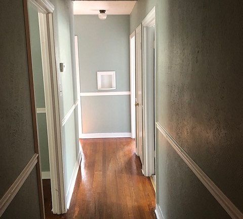 2nd image of 402 W Ida Ave