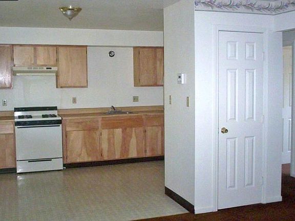 3rd image of 6901 Florin Rd #1426917