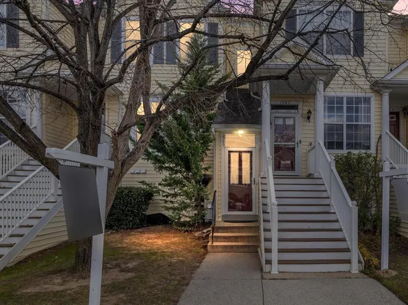 1565 Fallowfield Ct, Crofton, MD 21114