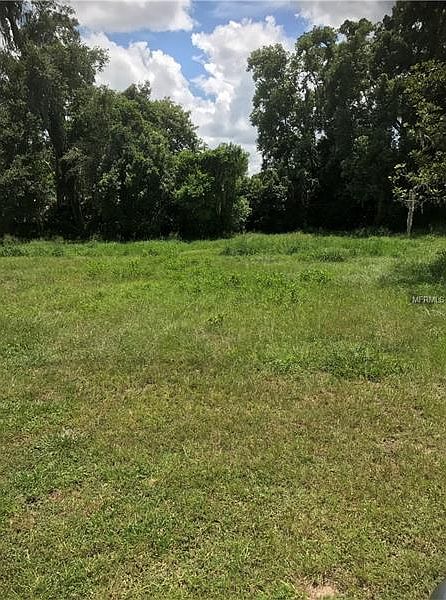 2nd image of 460 Piney Croft Ln