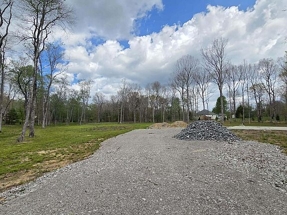 2nd image of 361 Carrie Dr Lot 8