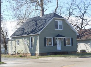 900 W Main St, Collinsville, IL