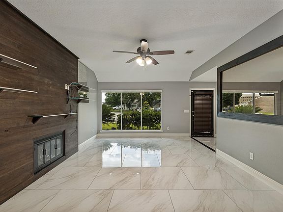 5th image of 2502 Planters House Ln