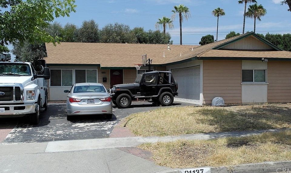 1st image of 21137 E Calora St