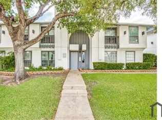 12888 Montfort Dr APT 204, Dallas, TX 75230