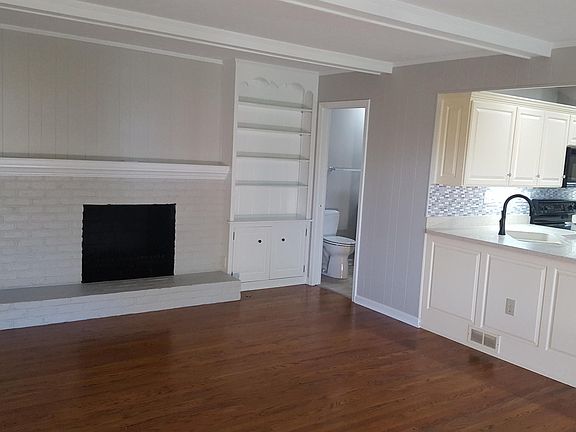 4th image of 10711 Helmsdale Ln
