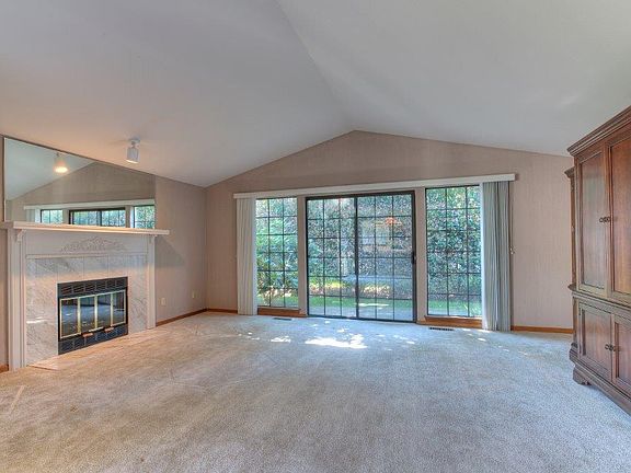 3rd image of 2801 N Narrows Dr Unit C2
