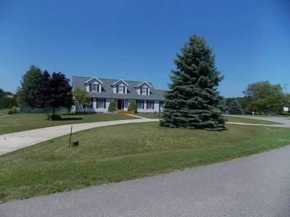 781 Bren Del Dr, Petoskey, MI 49770