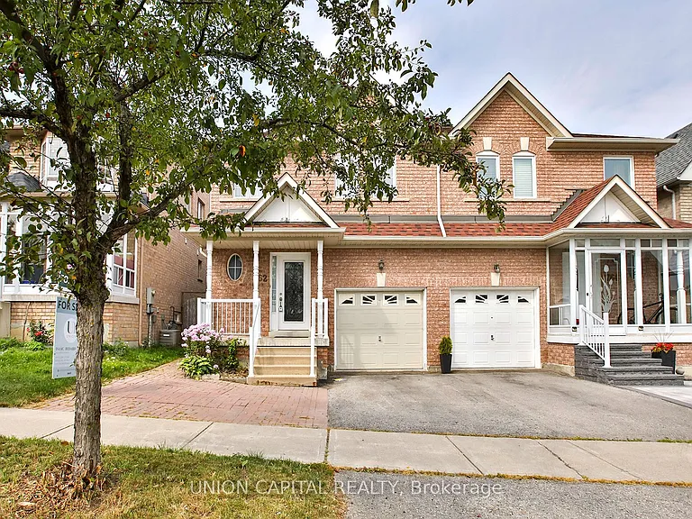 762 Caboto Trl — Photo 2