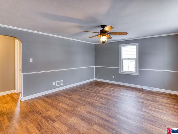 4th image of 2122 N Irving St #5