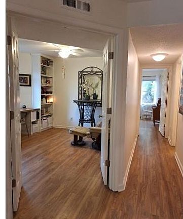 5th image of 5928 W Friendly Ave Unit D