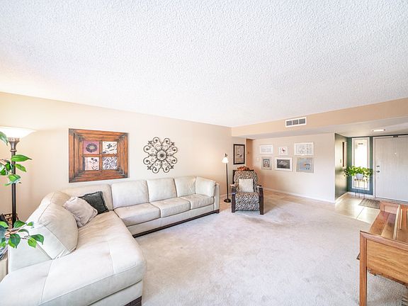 02  Living Room