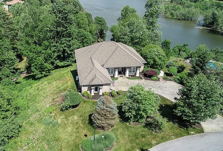 1st image of 20254 Heron Cir