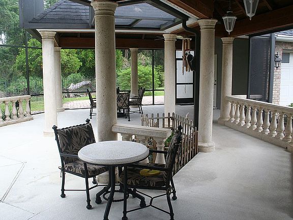 4th image of 1416 W Lakeshore Dr