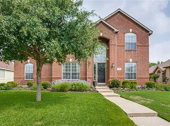 2nd image of 3705 Kimble Dr
