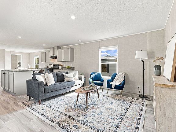 4th image of 30 Parkside Estates Rd