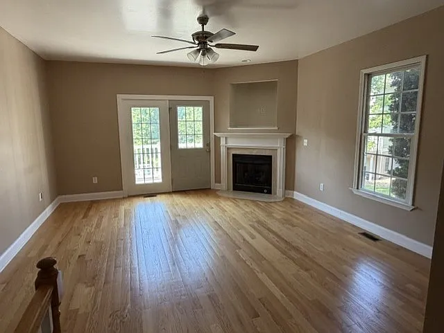 211 Heights Ln — Photo 9