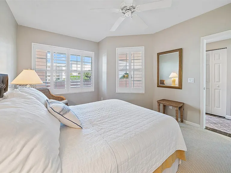 5800 NE Island Cove Way #2207 — Photo 16