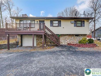 1019 Dancing Ridge Rd, East Stroudsburg, PA, 18302