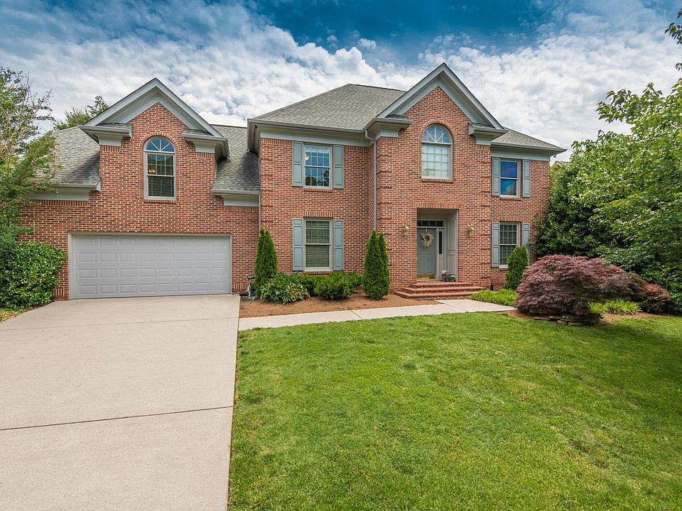 1st image of 1624 Botsford Dr