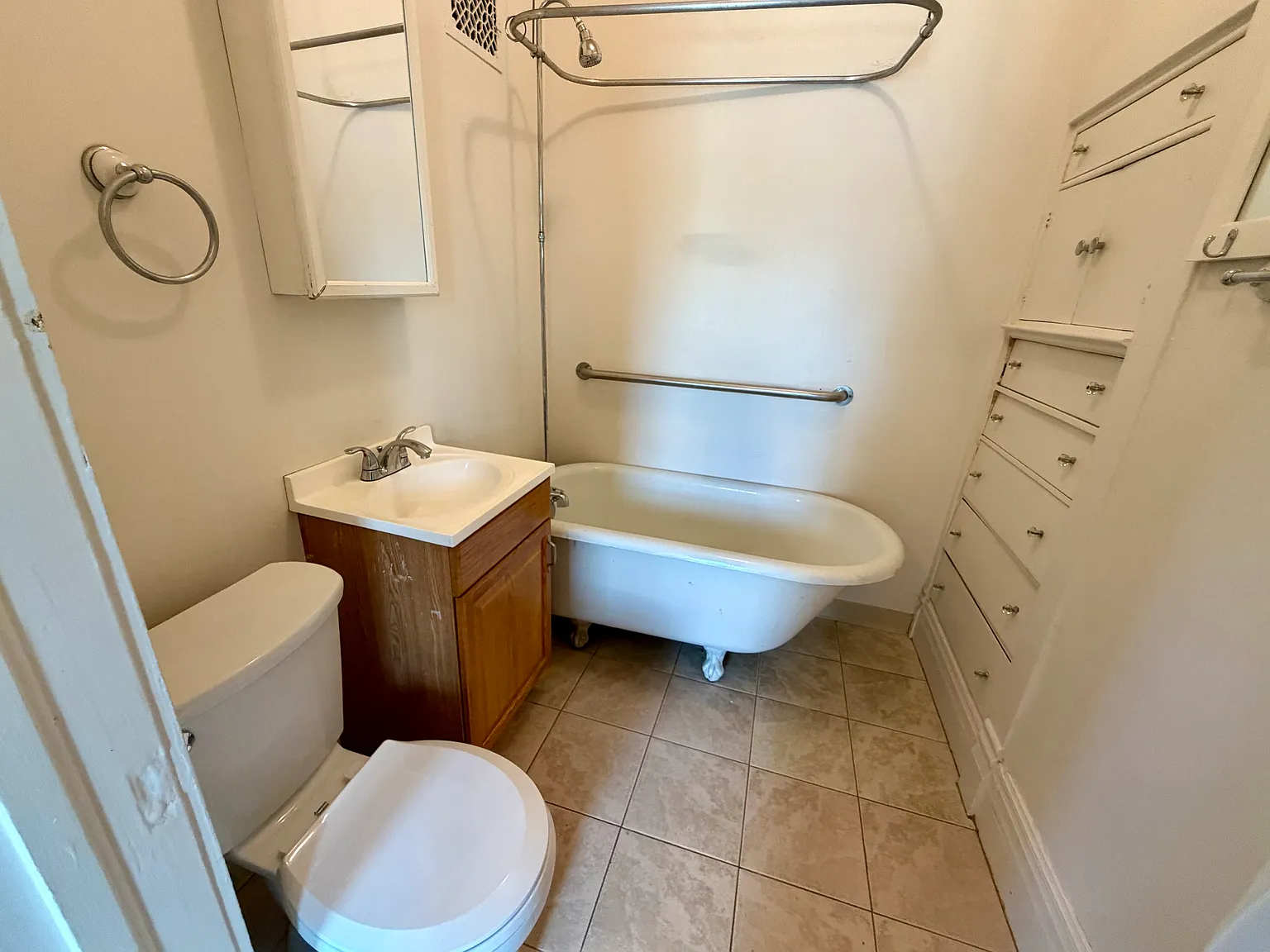 1 bed, 502 sqft, $1,000 — Photo 3