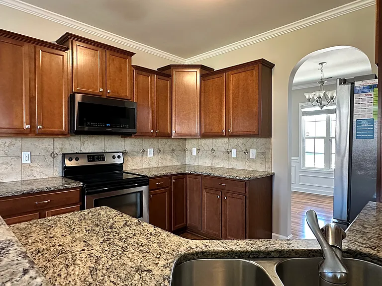 6008 Crown Ridge Ct — Photo 8
