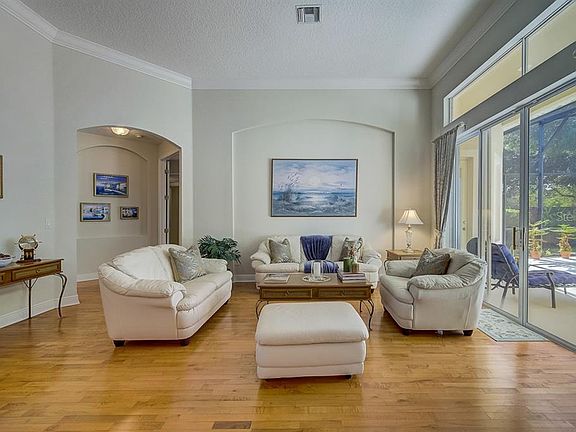 5th image of 3312 King George Dr