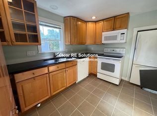 221 Hartford St, Natick, MA 01760
