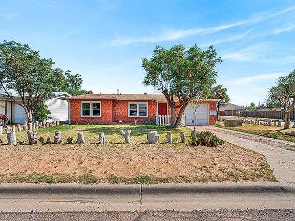 4th image of 3921 Monty Dr