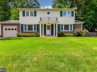 6726 Huntsman Blvd, Springfield, VA 22152