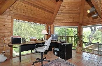 4th image of 109 Blue Lake Ct