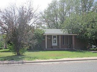 980 E 9th St, Colby, KS 67701