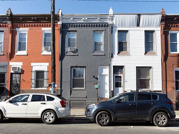 2nd image of 2932 N Mascher St Floor 2