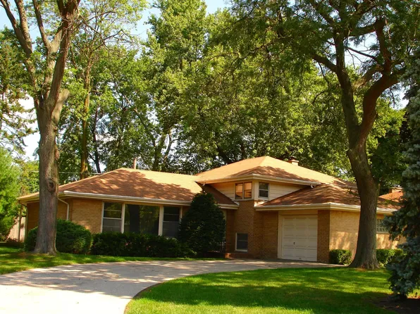 414 Brook Ln, Glenview, IL 60025