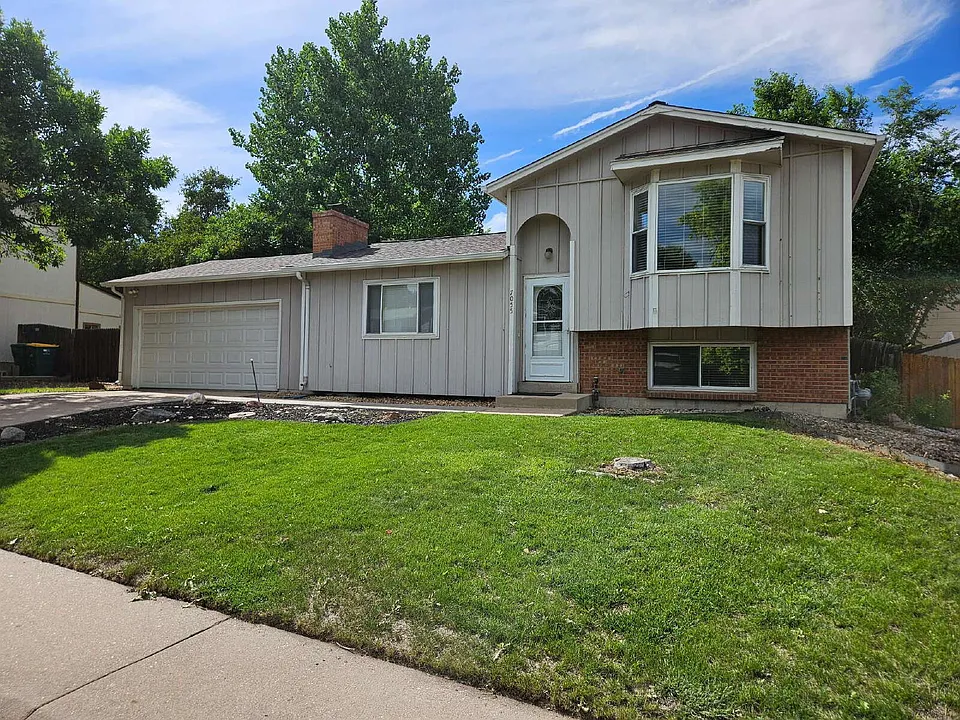 7055 W Fremont Pl