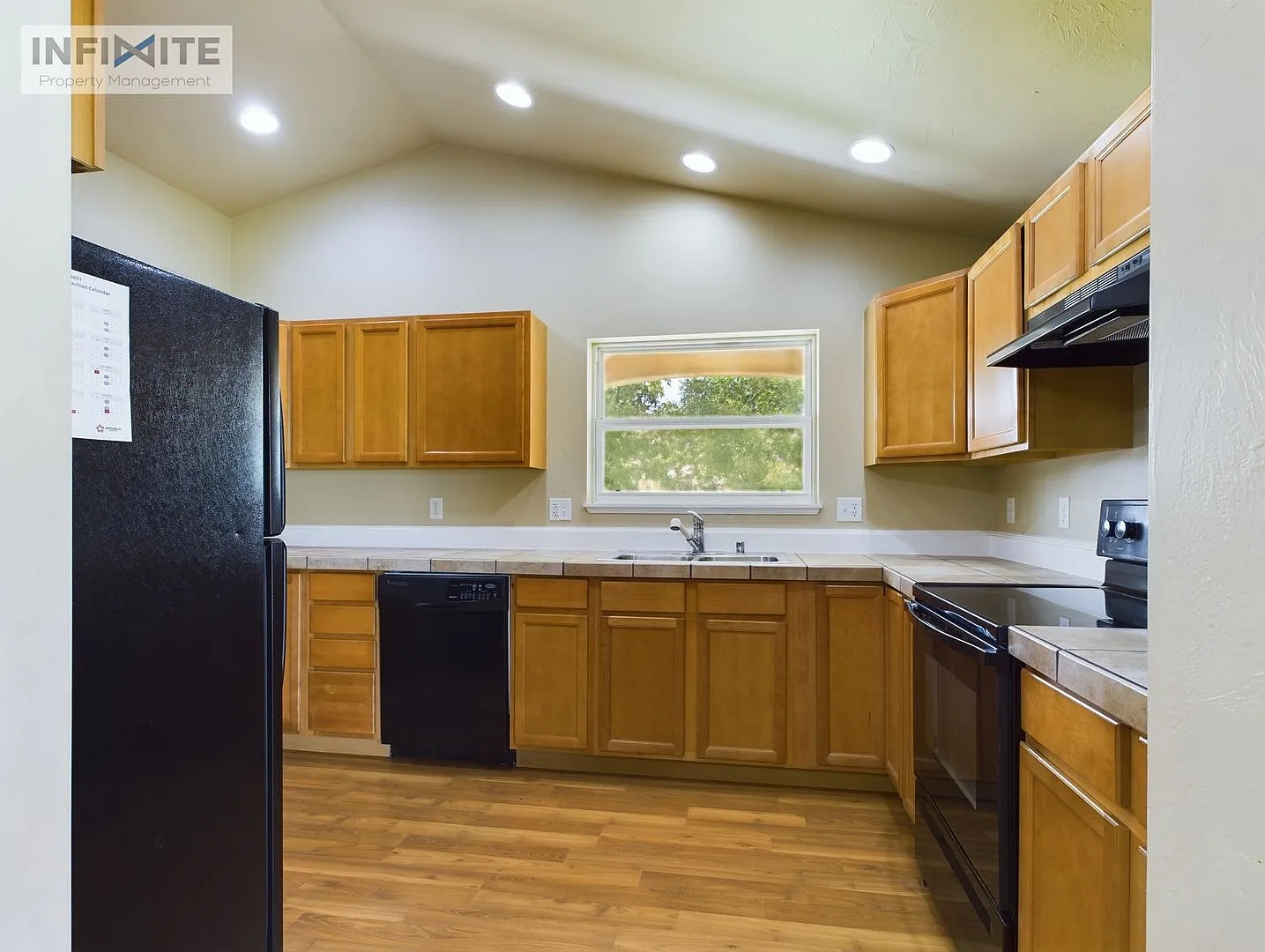 3 Bedroom Home in Las Campanas Subdivision — Photo 4
