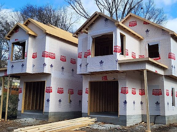 2nd image of 3920B Taylor Rd