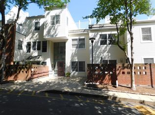 217 Thorndike St APT 303, Cambridge, MA 02141