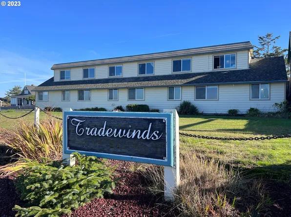 1022 Tradewinds Condo 209, Seaside, OR 97138