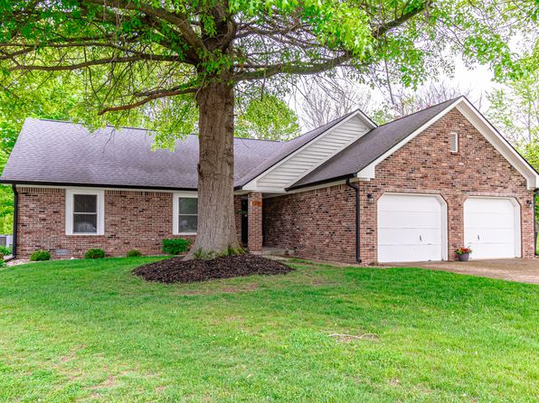 378 Turnberry Ct, Avon, IN 46123