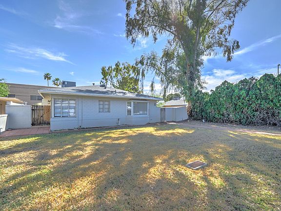 2nd image of 543 W San Juan Ave