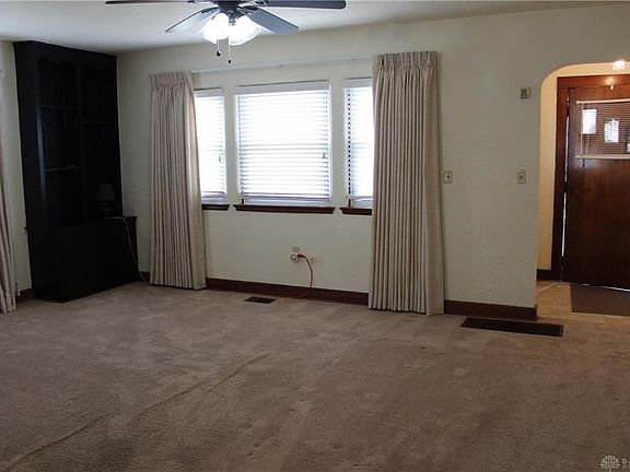 4th image of 1917 Parkhill Dr