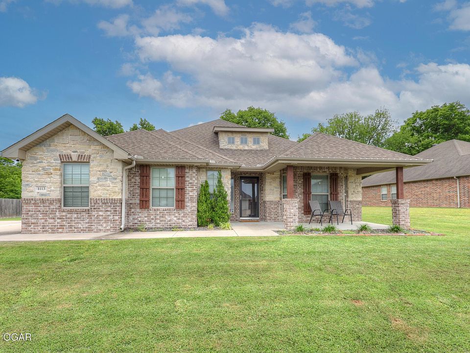 1st image of 1113 Chesterfield Dr