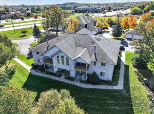 9410 W Loomis Rd UNIT 2, Franklin, WI 53132
