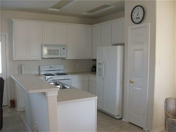 2nd image of 2842 Loganberry Park Ln