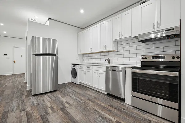 Rented by Five Stone NYC LLC | media 2